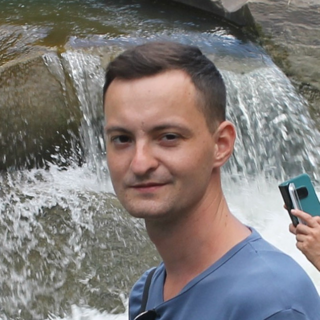 Меньшиков Віталій